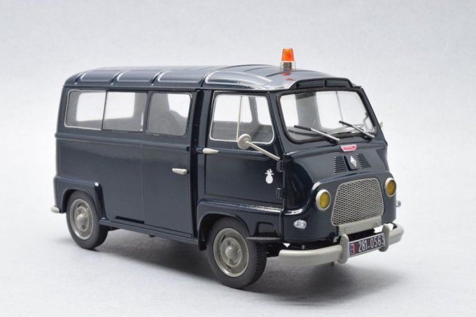 STARTER KIT RENAULT Estafette Gendarmerie New Mould in 1/24