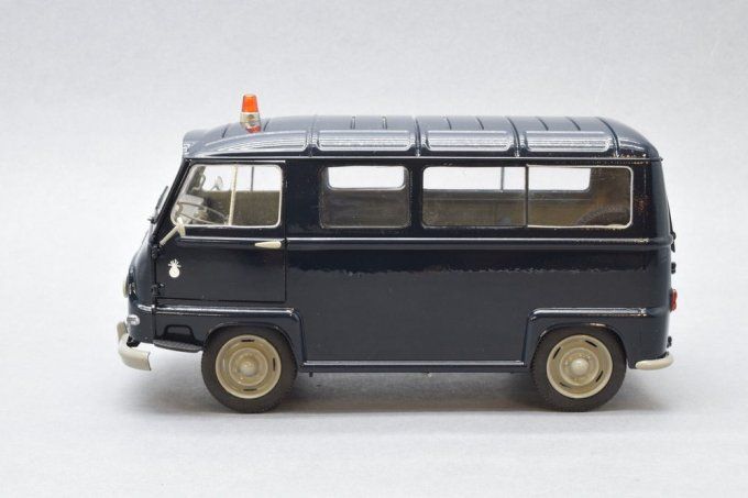 RENAULT Estafette Gendarmerie New Mould in 1/24