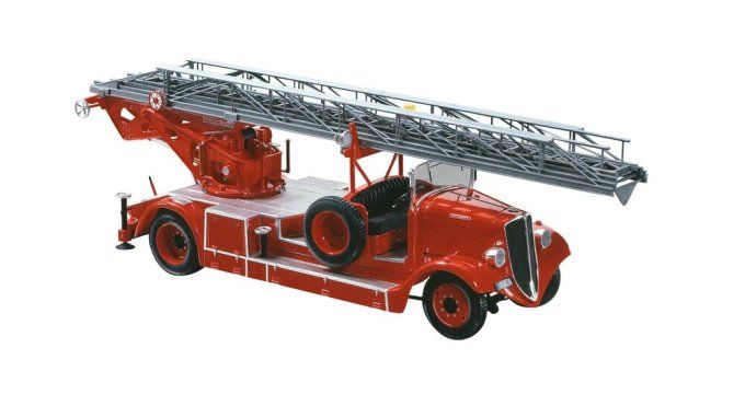 Delahaye Type 103 Pompiers in 1:24