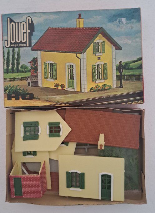 MAISON DE GARDE BARRIERE JOUEF 1980