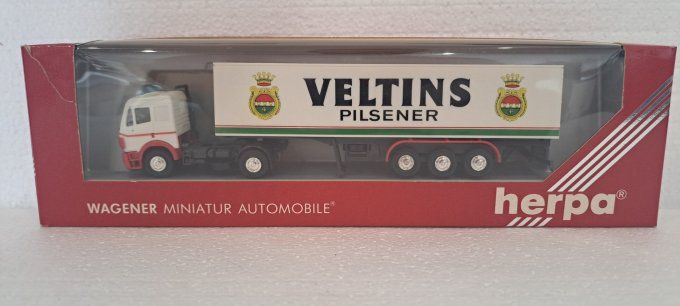 MERCEDES VELTINS PILSENER 140522