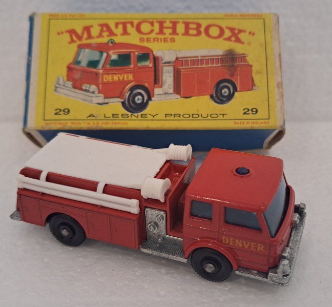 FIRE PUMPER TRUCK SERIES N°29