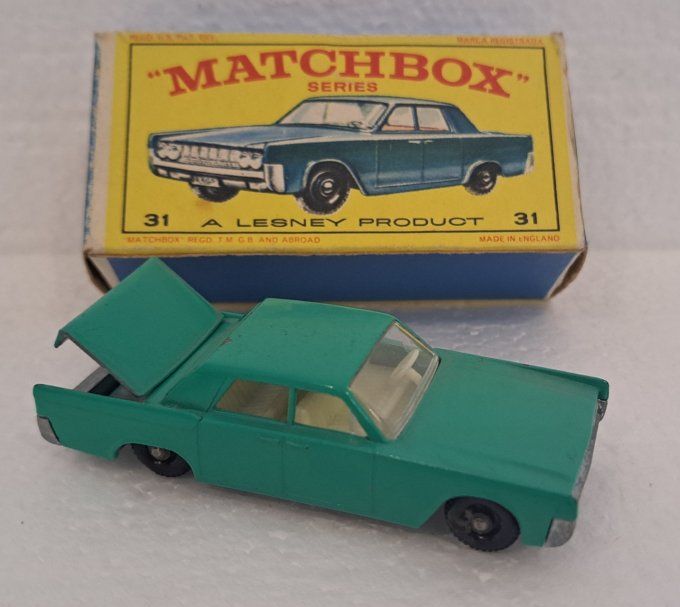 LINCOLN CONTINENTAL SERIES N°31