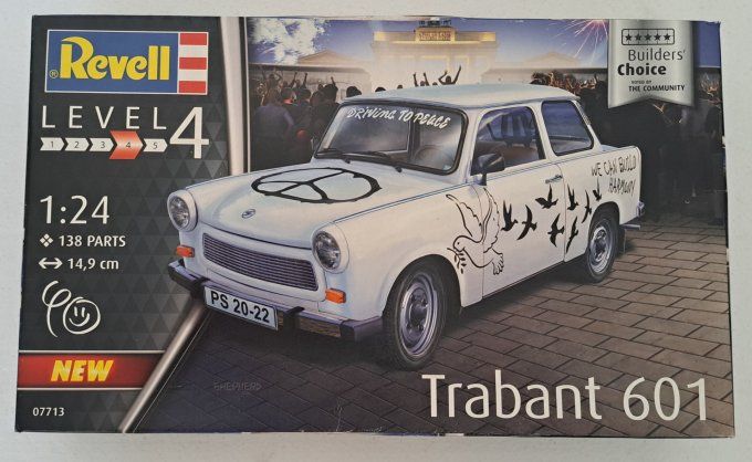 TRABANT 601 1/24