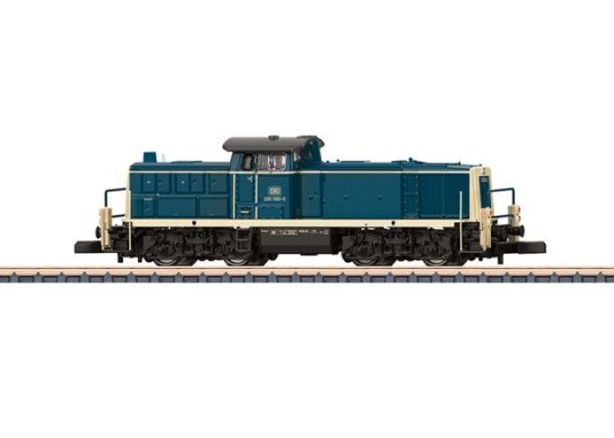 Locomotive polyvalente diesel-hydraulique de la classe 290