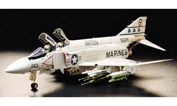 McDonnel F-4J Phantom USMC