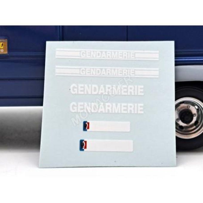 RENAULT B110 PC DE TRANSMISSION GENDARMERIE  1/43 Edition limitée à 250 pièces.